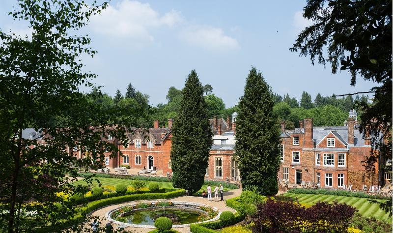 Hotel Wotton House Dorking Exterior foto